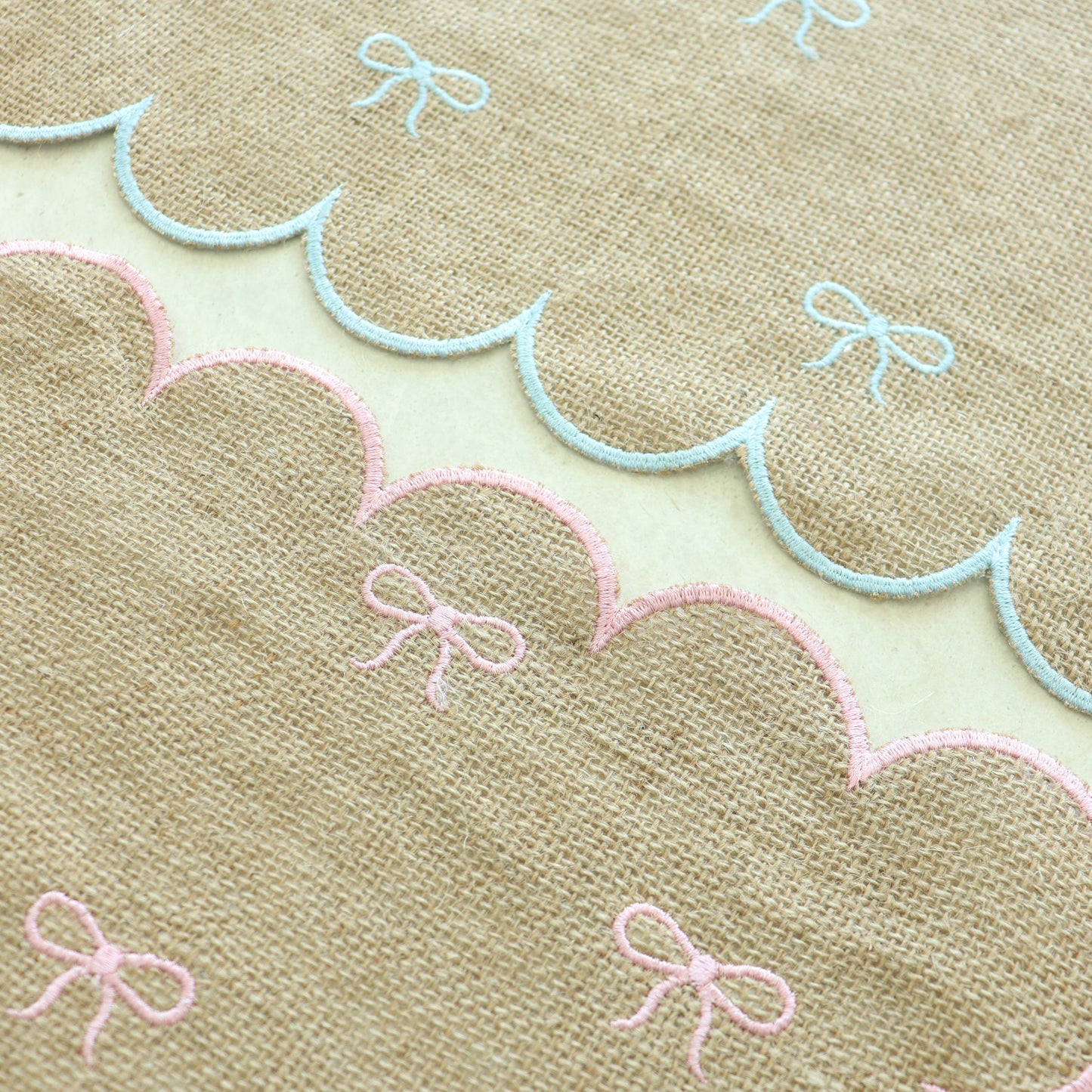 Rectangular Mini Bows Placemats: Soft Blue