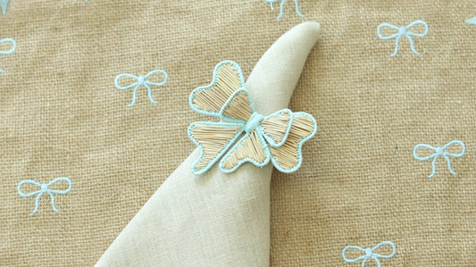 Rectangular Mini Bows Placemats: Soft Blue