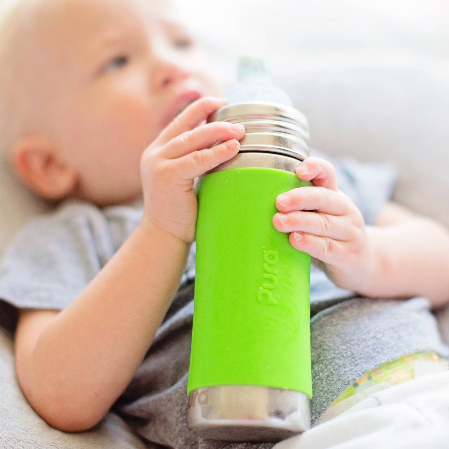 Kiki® 11oz Sippy Bottle: Aqua Sleeve